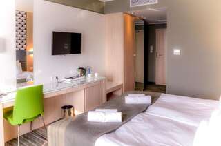 Отель Hotel Astone Conference & Spa Любин Двухместный номер Делюкс с 1 кроватью или 2 отдельными кроватями-4